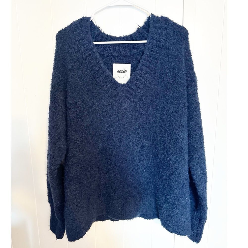 Aerie v-neck oversized fuzzy sweater navy blue